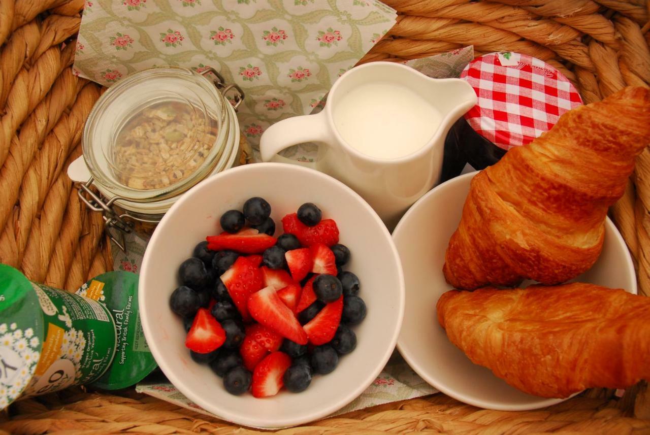 Sindles Farm Bed and Breakfast Emsworth Exteriör bild